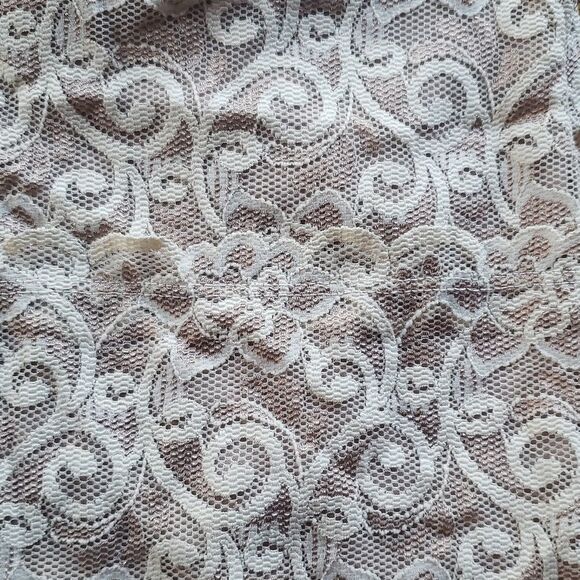 WHBM Floral Lace Overlay Tank Top Women’s Medium Black Elegant Layering Summer - Picture 2 of 6